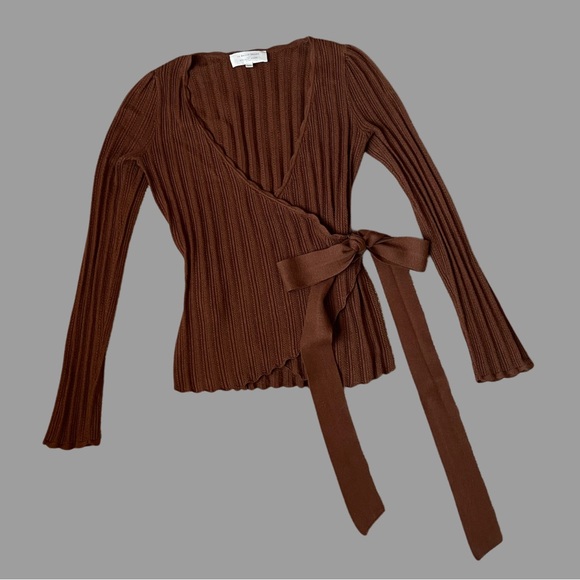 SEZANE Brown Ecovero Lenzing Scallop Stretch
Knit Solweig Wrap Cardigan Sweater - Picture 7 of 12